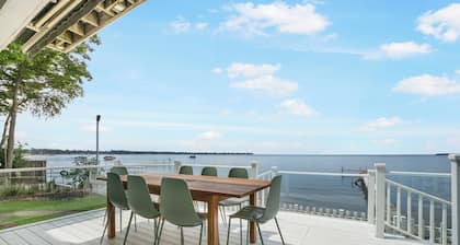 6BR Houghton Lake House w/ Indoor Pool, Hot Tub, and Golf Simulator - Sleeps 24