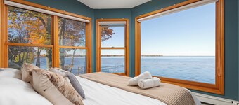 6BR Houghton Lake House w/ Indoor Pool, Hot Tub, and Golf Simulator - Sleeps 24