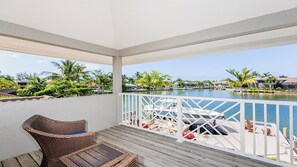 Terrace/patio - Spectacular 4 bedroom home in the Tigertail area close to beach access. (Marco Island)