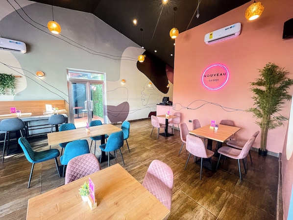 Restaurant - Nouveau Accra (Accra)