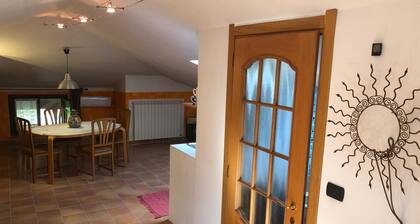 Cozy attic in villa on the Via Francigena, near Ivrea, Viverone