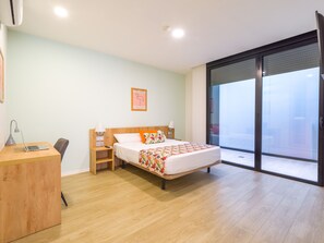 1 chambre, bureau, fer et planche Ă repasser, Wi-Fi gratuit