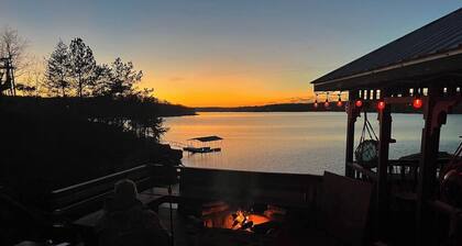 The Loft Suite at beautiful Smith Lake, Alabama