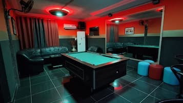 Dortoir Partagé, 1 chambre, balcon, vue jardin | Salle de séjour