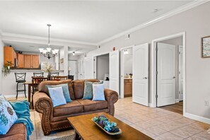 Téléviseur connecté, foyer