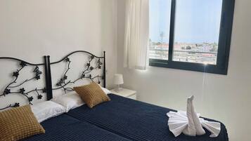 2 chambres, fer et planche Ă repasser, Wi-Fi, draps fournis