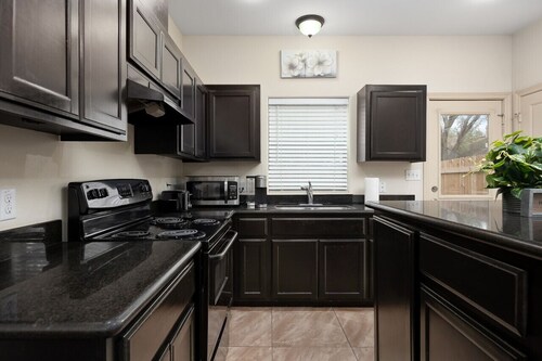 Hummingbird apartment 7