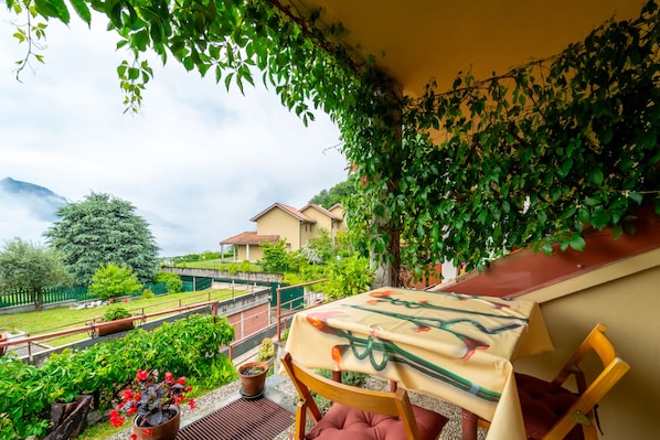 Apartment | Terrace/patio - Crimson Apartment by Wonderful Italy (Bellagio)