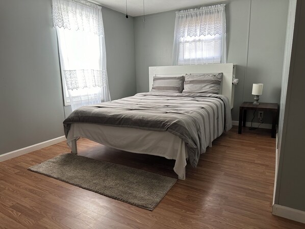 4 habitaciones, wifi gratis y ropa de cama 