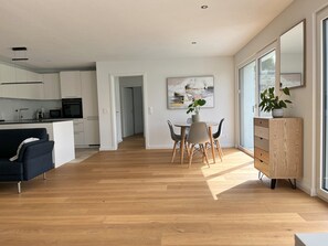 Interior - Garden apartment in modern style (Unterkulm)