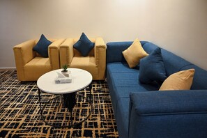TV - Armada Hotel (Jeddah)
