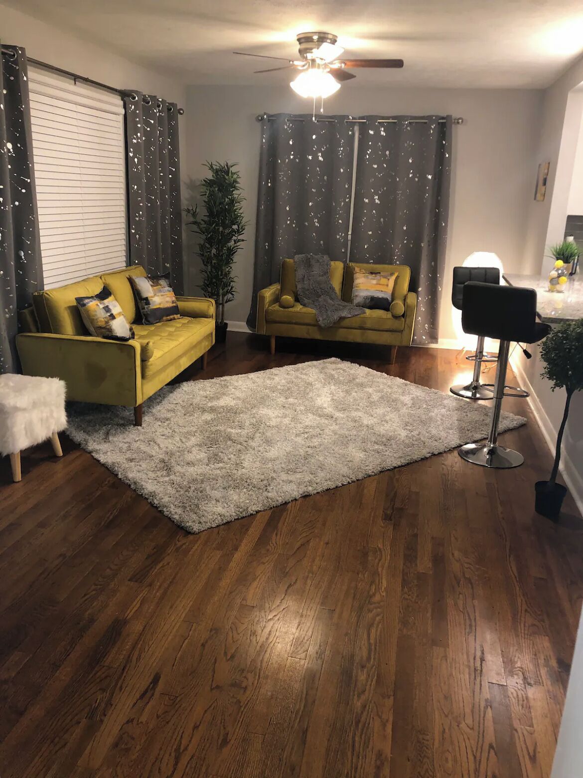 Private room in a Charming 3-bedroom house with AC and WiFi in beautiful Atlanta
