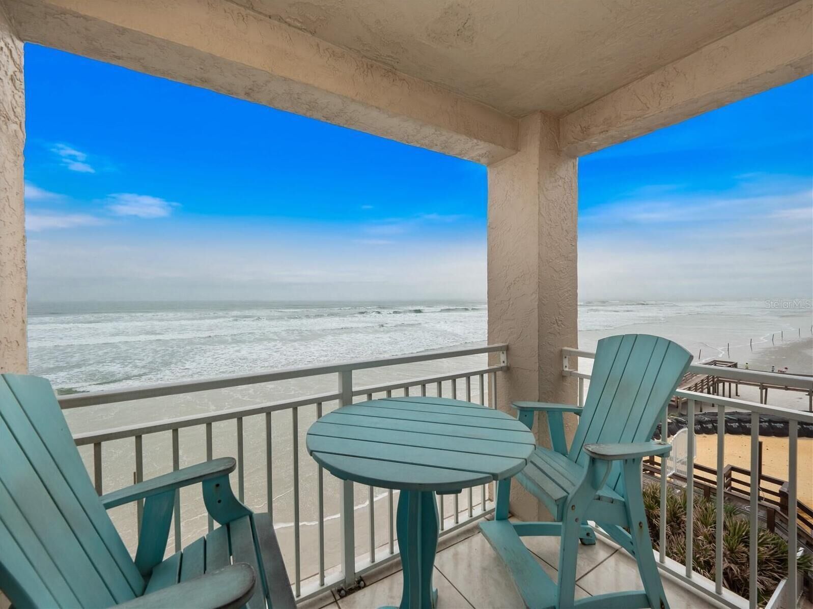 Palm House 3A - 3 bedroom 2 bath oceanfront paradise