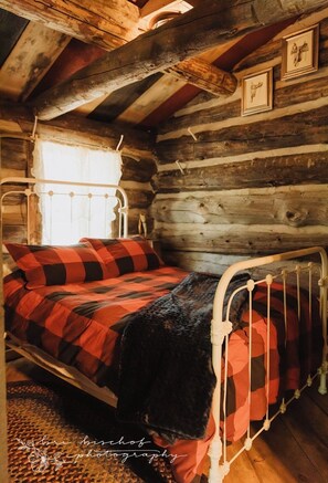 1 غرفة نوم وملاءات أسرّة