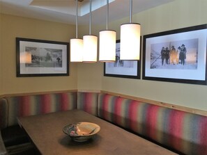 Dining - Spacious, bright, 2 story loft, with volume ceilings pool and mountain views. (Park City)