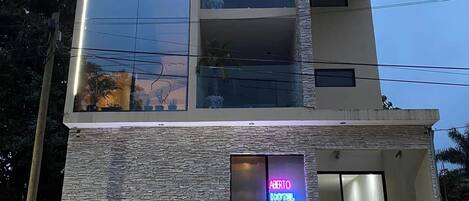 Fachada da propriedade