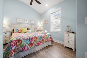 2 bedrooms, iron/ironing board, free WiFi, bed sheets - Off The Hook-Luxury Cottage - Heart of Corolla! (Corolla)