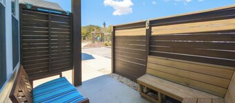 Off The Hook | Walk to Beach, Heated Pool, Dogs OK