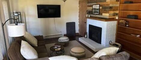 Televisión, chimenea
