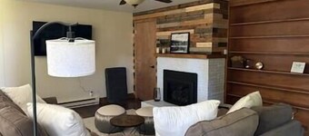 Comfortable 3BR Home - Cozy