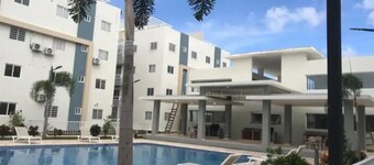 Spacious 3-bedroom apartment with WiFi, AC in welcoming La Romana. 