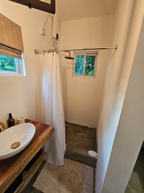 Handtücher, Toilettenpapier