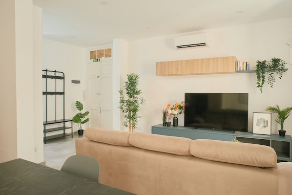 Flat-screen TV