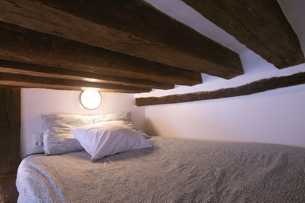 1 Schlafzimmer, Bügeleisen/Bügelbrett, Reisekinderbett, WLAN