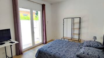 1 quarto, ferros/tábuas de passar roupa, Wi-Fi, roupa de cama