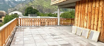 Apartment for 4 to 6 people with a 60m² terrace