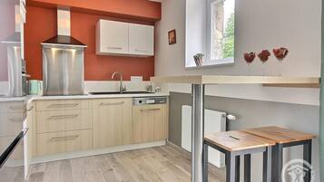 KĂžleskab, mikrobĂžlgeovn, ovn, kogeplade