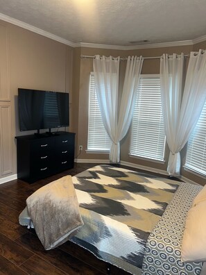 1 chambre, fer et planche à repasser, Wi-Fi, draps fournis