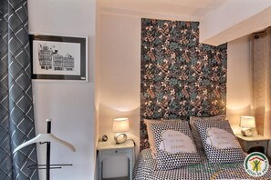 1 chambre, fer et planche Ă repasser, Wi-Fi gratuit, draps fournis