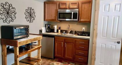 NEW Perimeter Suite