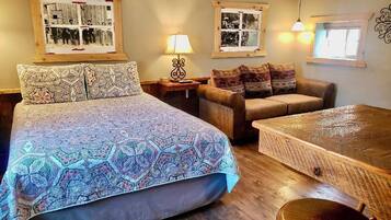 1 bedroom, bed sheets