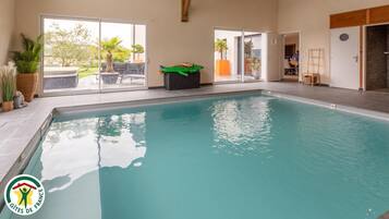 Piscine couverte, piscine chauffée