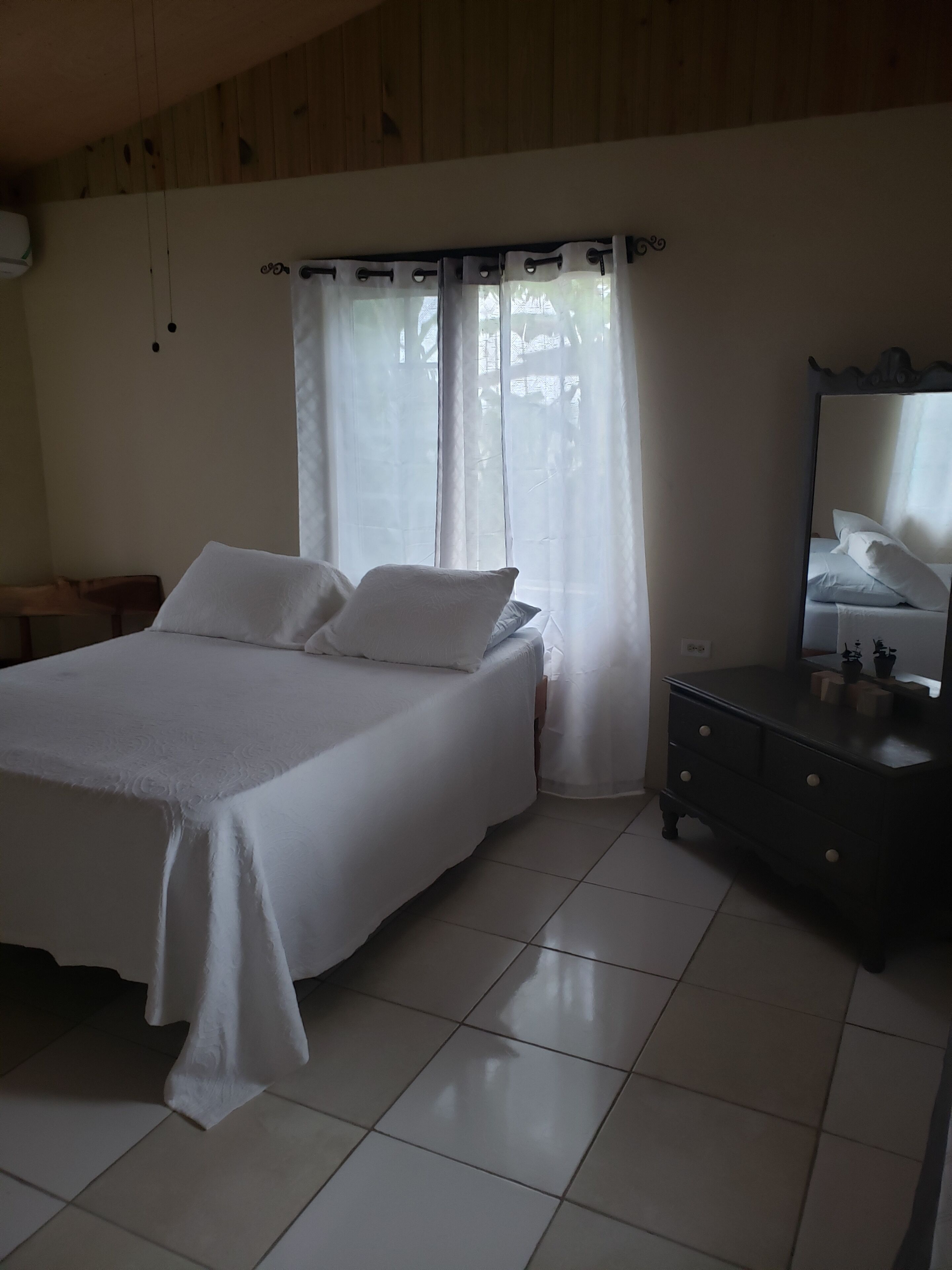 2 slaapkamers, wifi, beddengoed