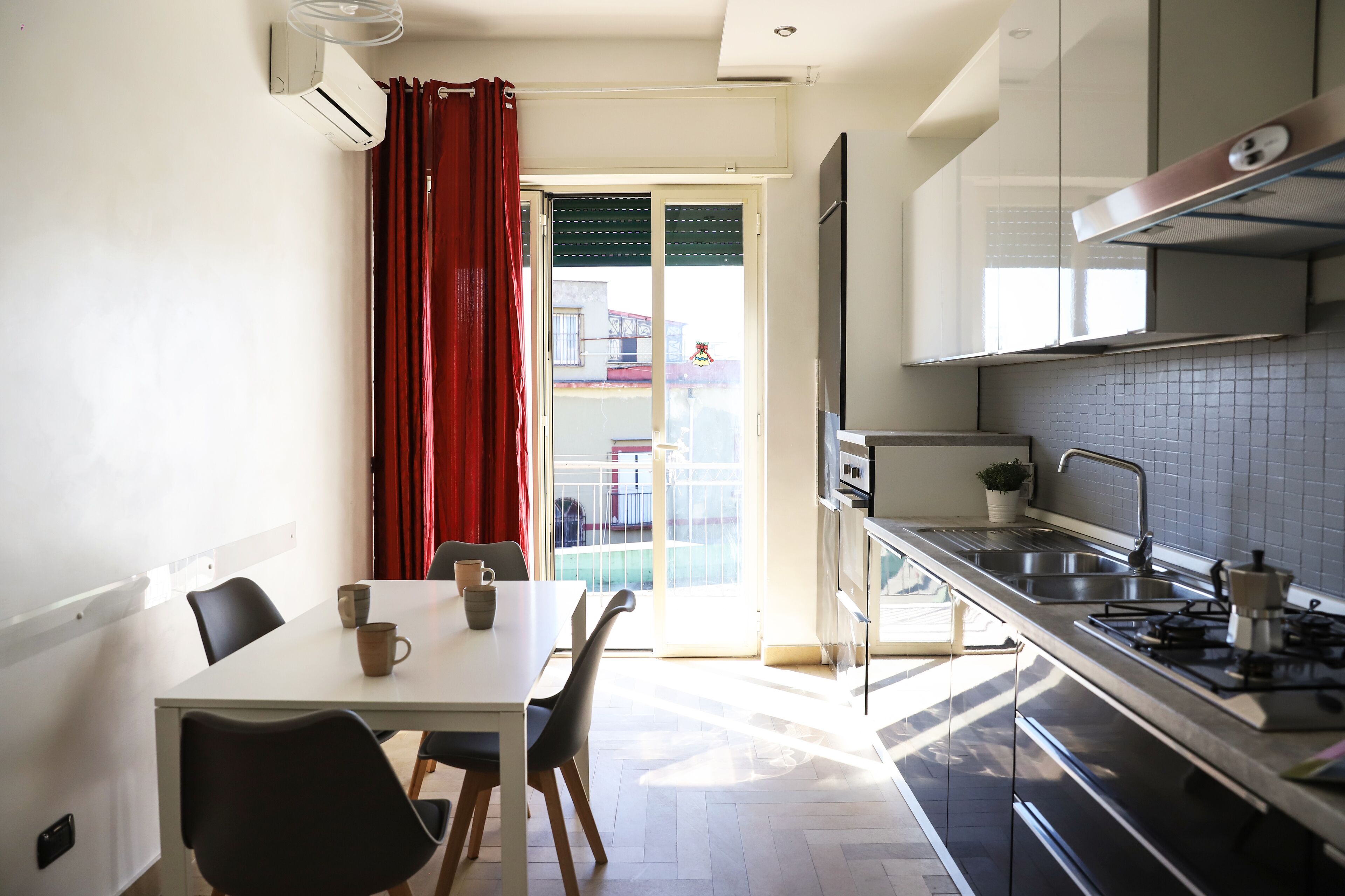 Apartment, Balcony | Private kitchen | Fridge, oven, stovetop, coffee/tea maker