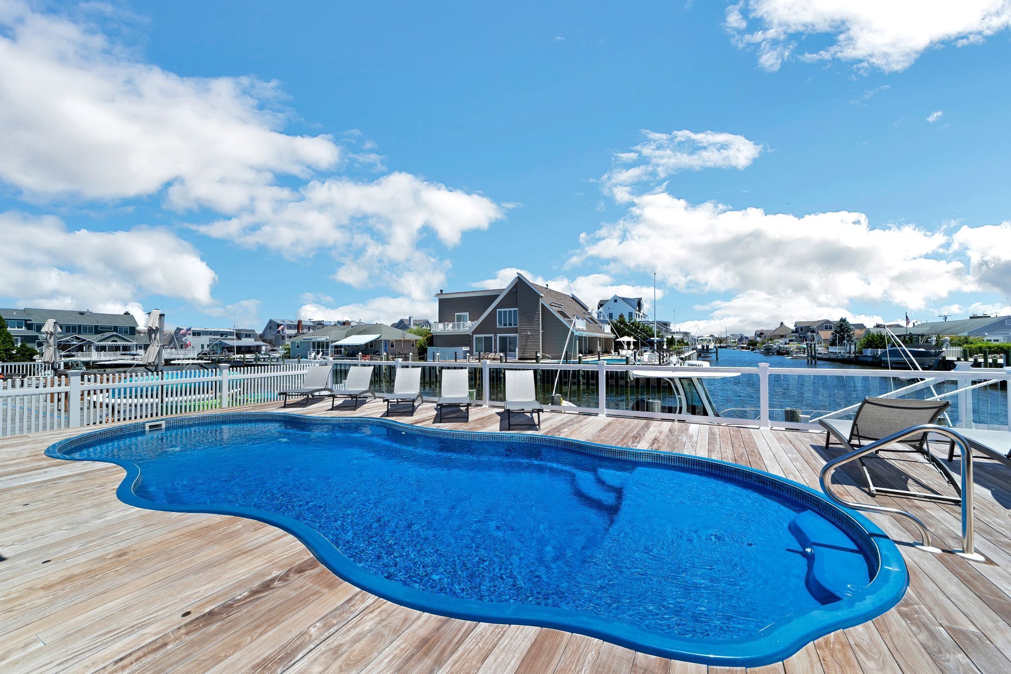 Waterfront Mantoloking Home with Private Dock w/Pool very close to Ocean Beach 