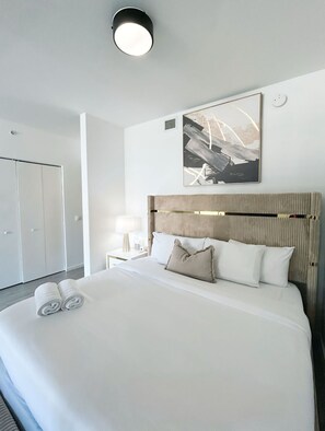 1 bedroom, desk, iron/ironing board, free WiFi