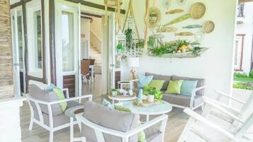 Luxury Villa, Beach View | Terrace/patio