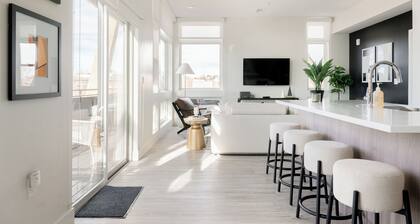 Skyline Panorama | 2BR LoHi Loft | Garage + Dog-Friendly