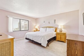 2 sovrum, strykjärn/strykbräda, gratis wi-fi och sängkläder