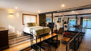 2 bedrooms, desk, free WiFi, bed sheets