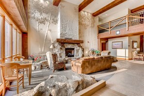 Exterior - 1 Bedroom Condo (Keystone)