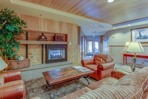 Exterior - 1 Bedroom Condo (Keystone)