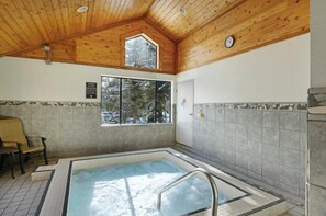 Exterior - 1 Bedroom Condo (Keystone)