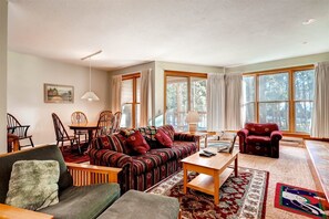 Exterior - 1 Bedroom Condo (Keystone)