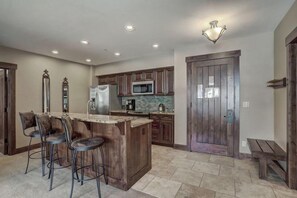 Exterior - 3 Bedroom Condo (Breckenridge)