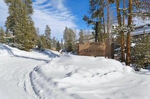 Exterior - 2 Bedroom Condo (Keystone)